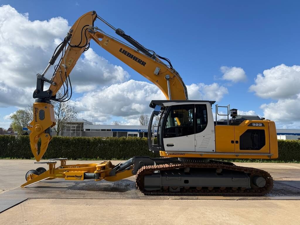 2020 Liebherr R922LC Demolition Excavator