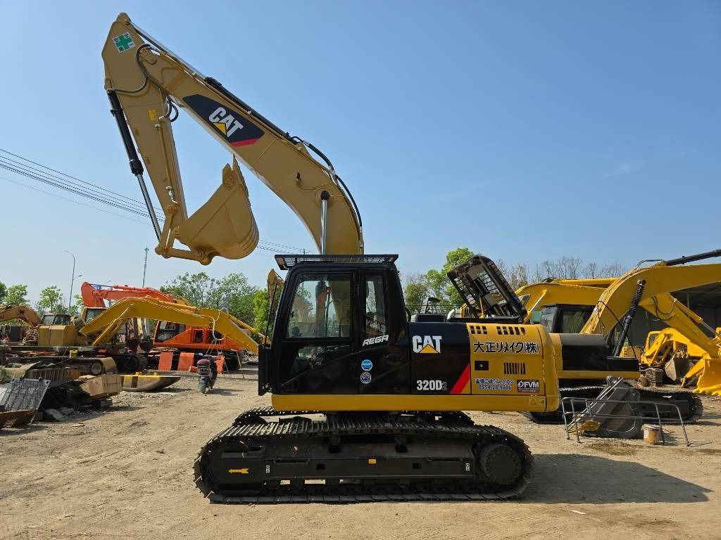 2023 Caterpillar 320D2 Mini Excavadora