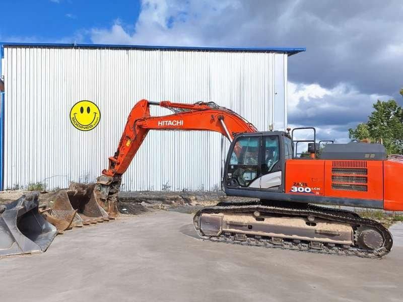 2016 Hitachi ZX300LCN-6 Crawler Excavator