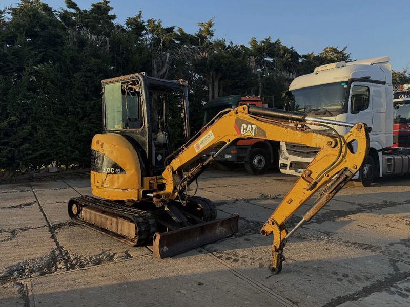 2007 Caterpillar 303C Mini Escavadora