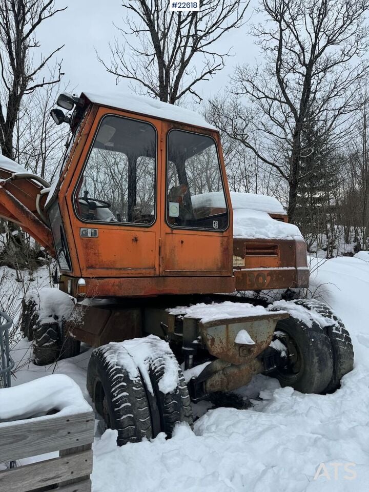 1983 Atlas 1302E Wheel Excavator
