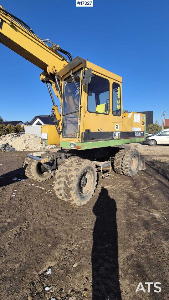 1996 Caterpillar 212B FT Wheel Excavator