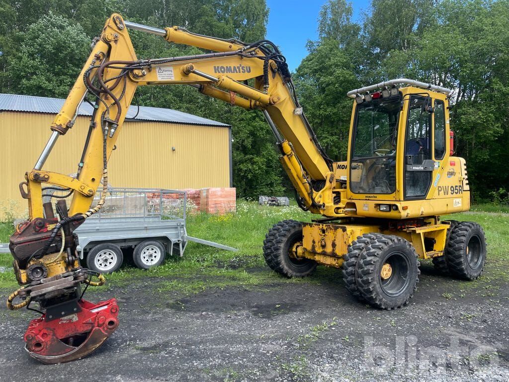1998 Komatsu PW95R Wheel Excavator 1998 Komatsu PW95R Wheel Excavator