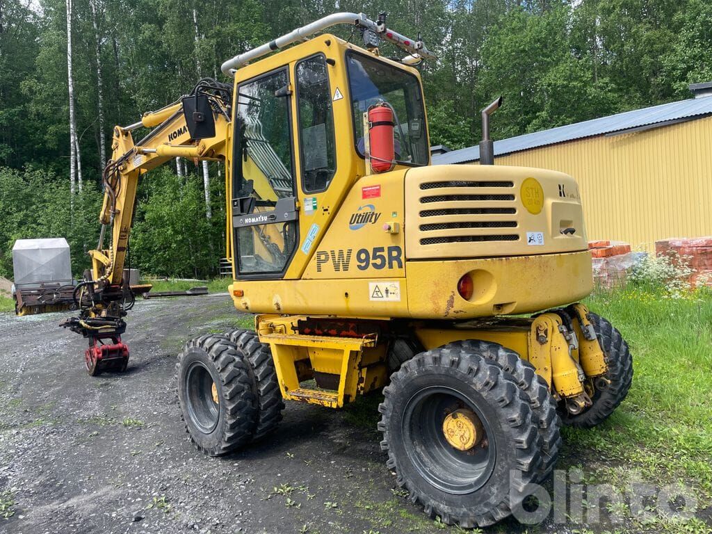 1998 Komatsu PW95R Wheel Excavator