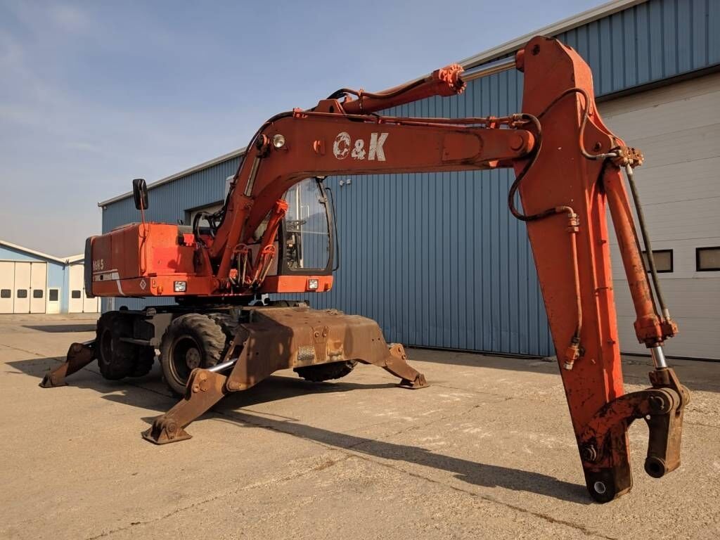 1999 O&K MH 5 Wheel Excavator