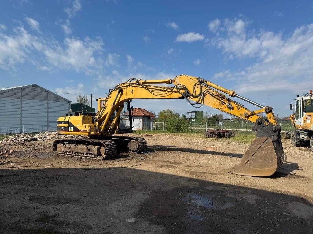 2000 Caterpillar 318 B L Crawler Excavator 2000 Caterpillar 318 B L Crawler Excavator