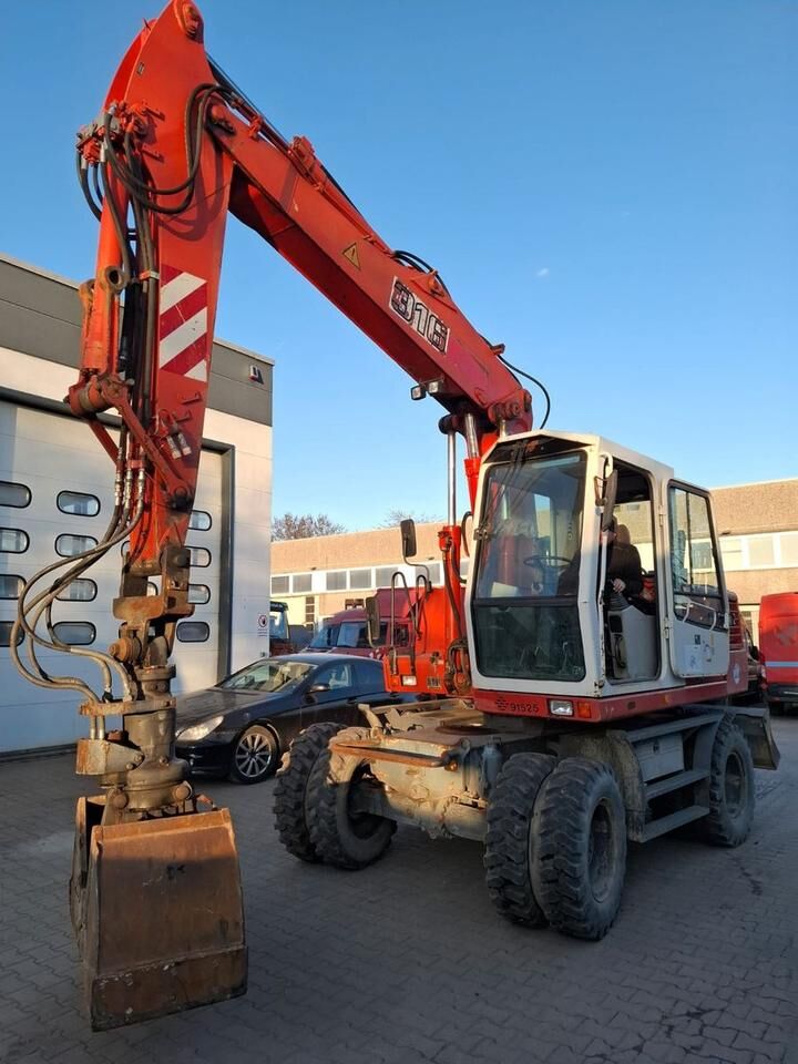 2000 Liebherr A 316 Wheel Excavator