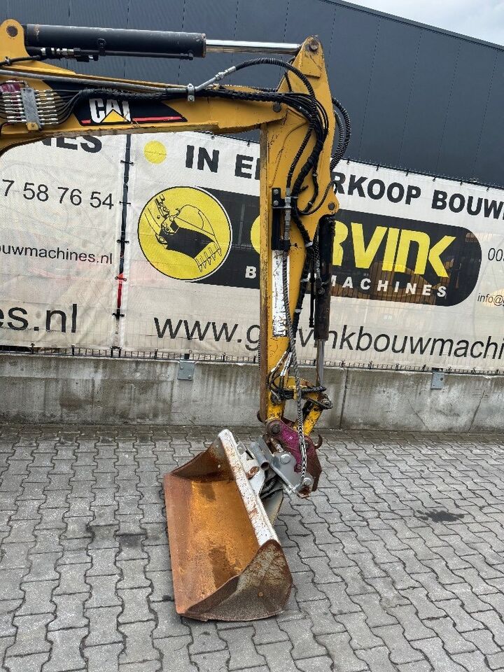 2001 Caterpillar 303CR Mini Excavator