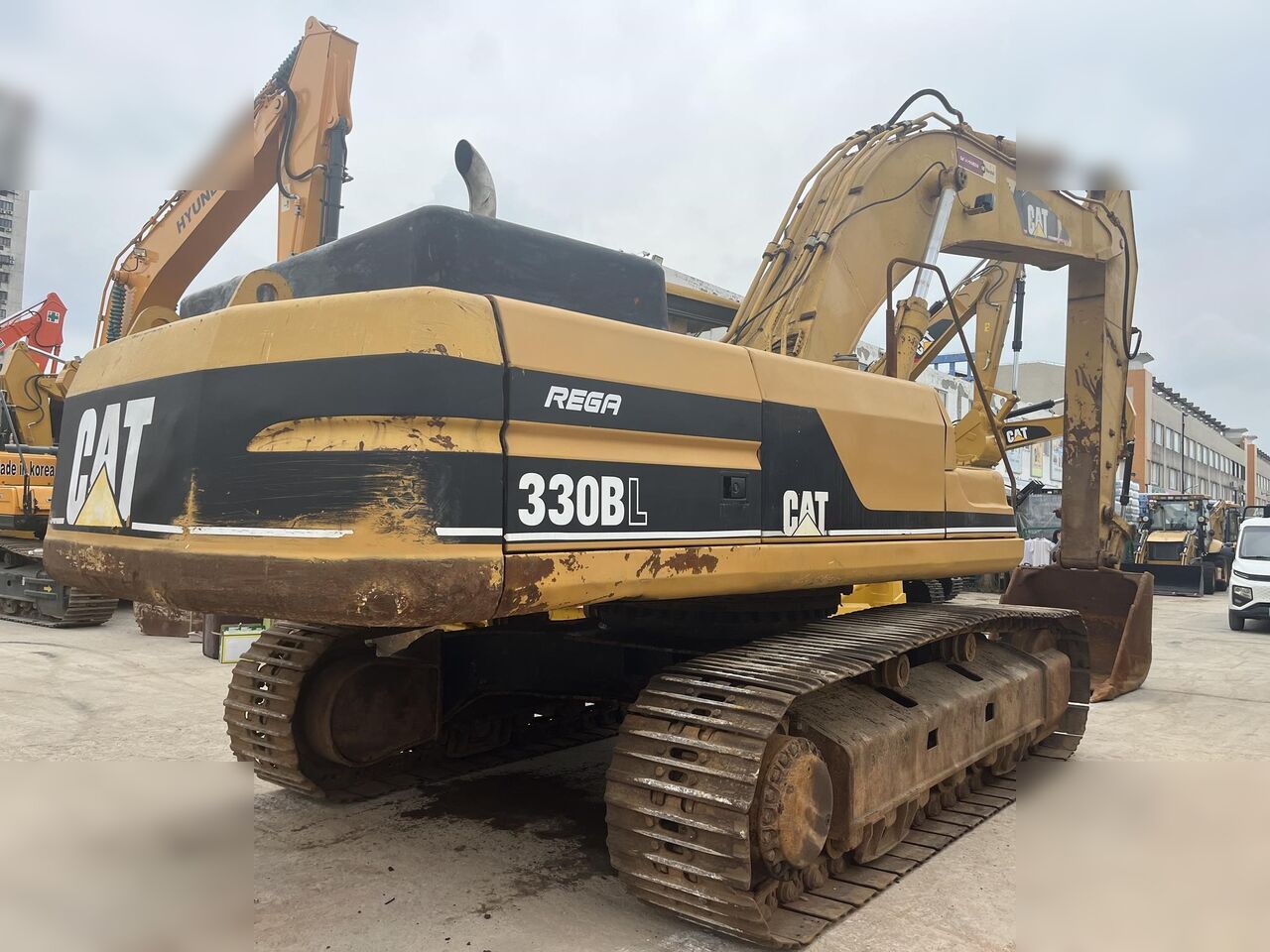 2001 Caterpillar 330BL Crawler Excavator 2001 Caterpillar 330BL Crawler Excavator