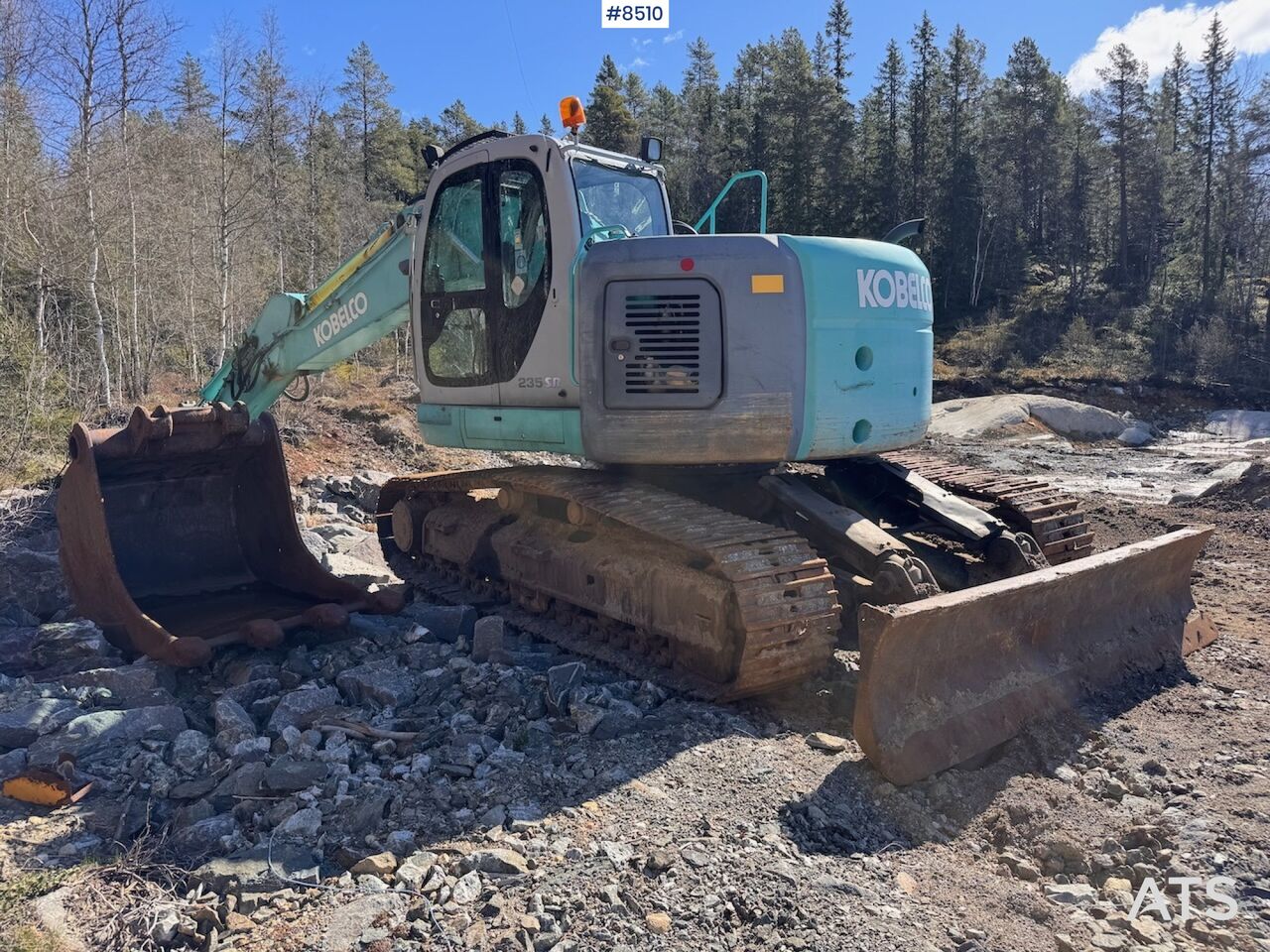 2001 Kobelco SK235SR