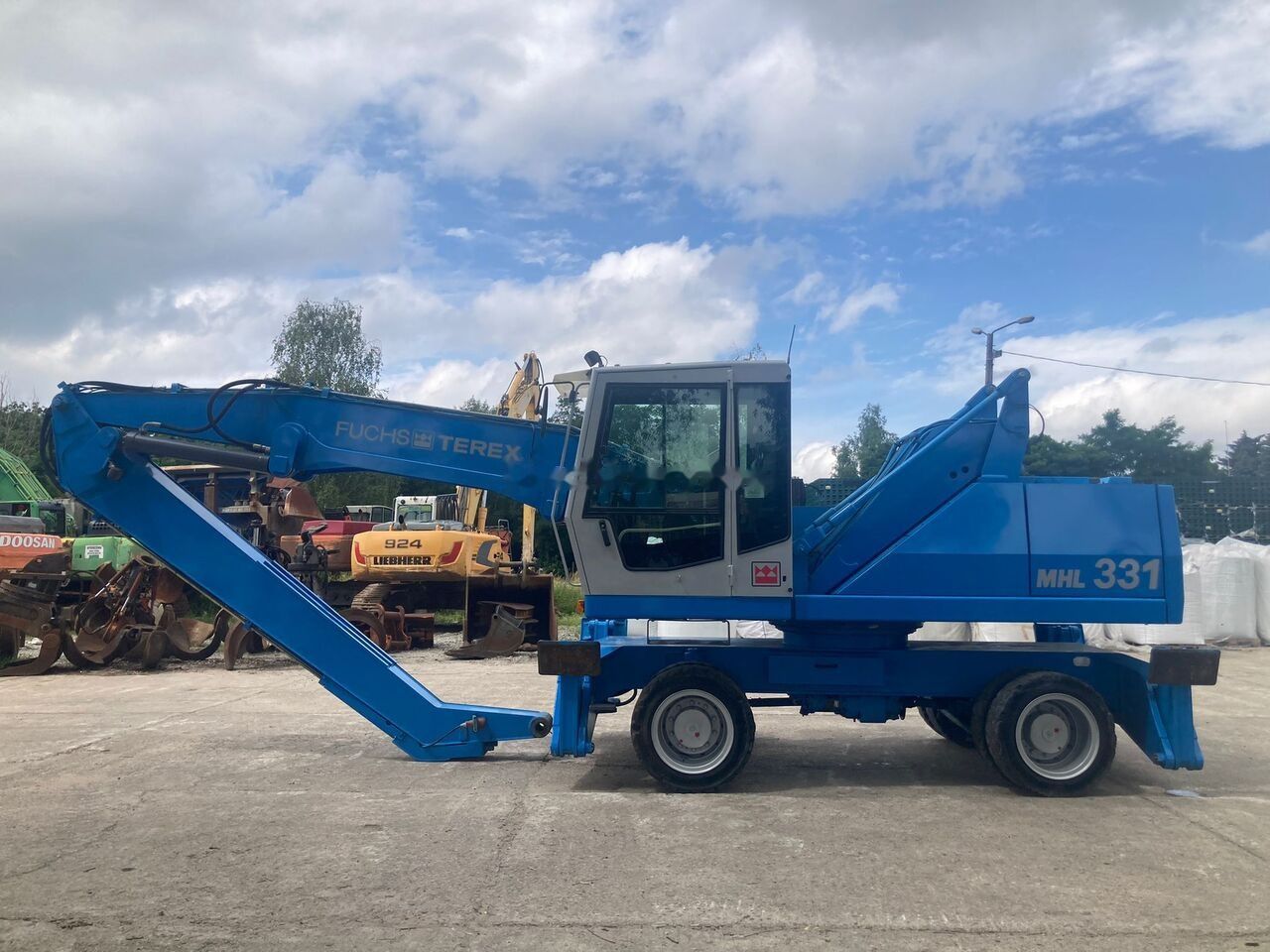 2003 Fuchs MHL331C Material Handler 2003 Fuchs MHL331C Material Handler
