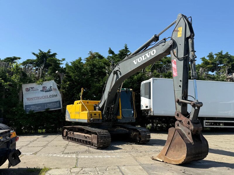 2004 Volvo EC210B Crawler Excavator