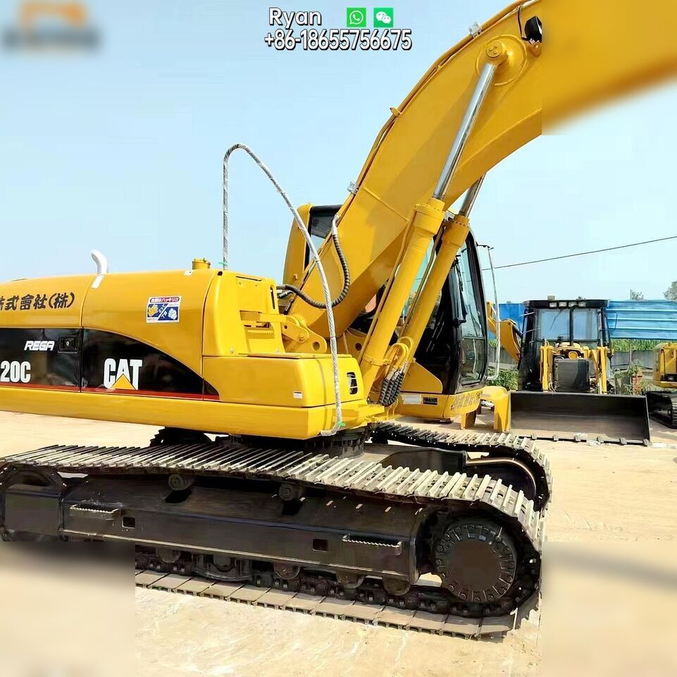 2018 Caterpillar 320C crawler excavator, side profile view