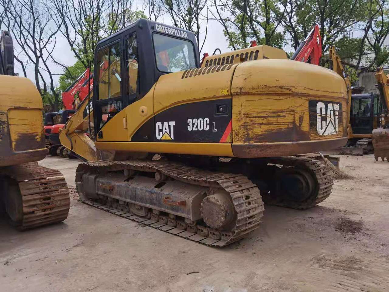 2006 Caterpillar 320CL Crawler Excavator 2006 Caterpillar 320CL Crawler Excavator