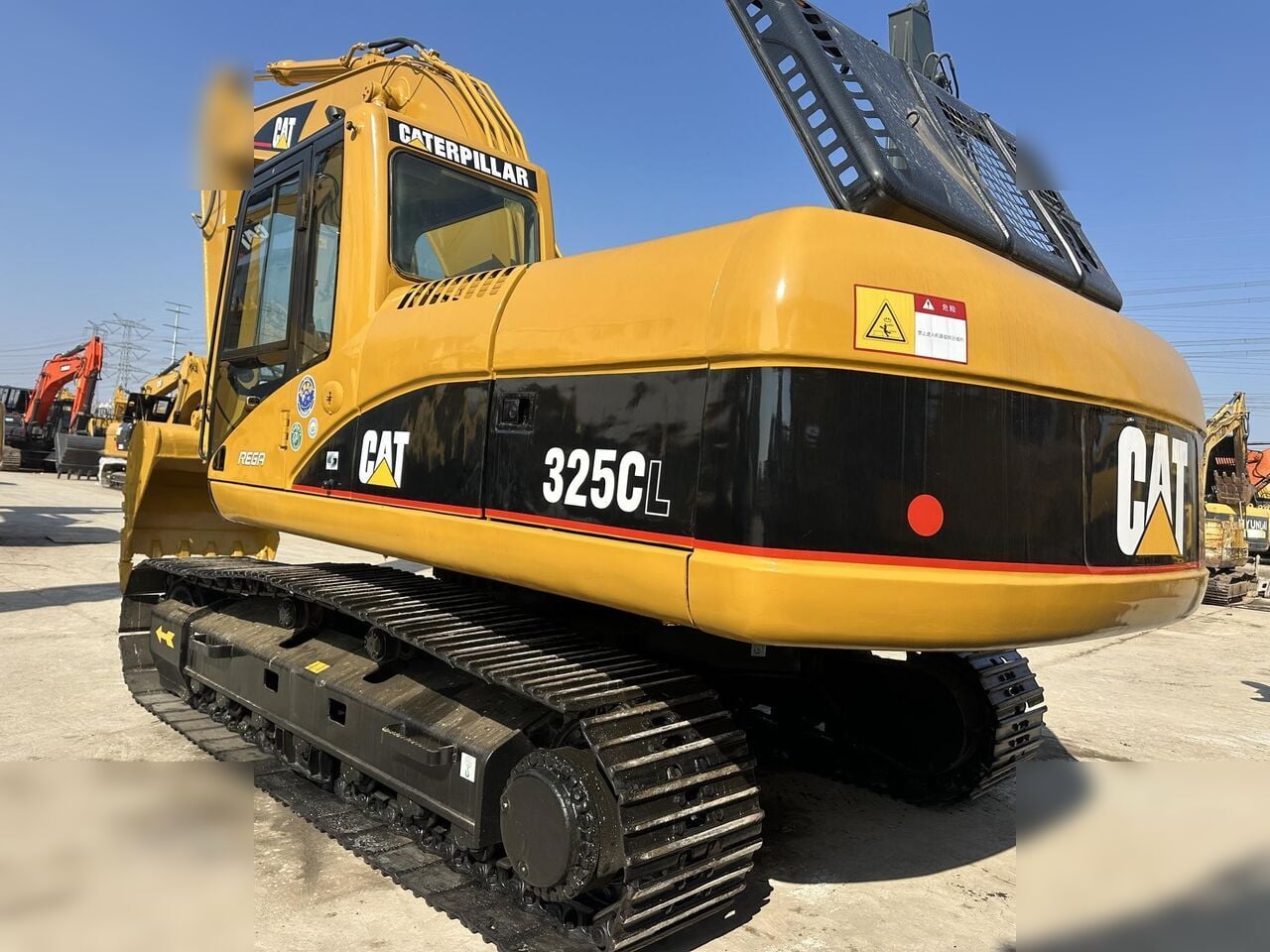 2006 Caterpillar 325CL Crawler Excavator 2006 Caterpillar 325CL Crawler Excavator