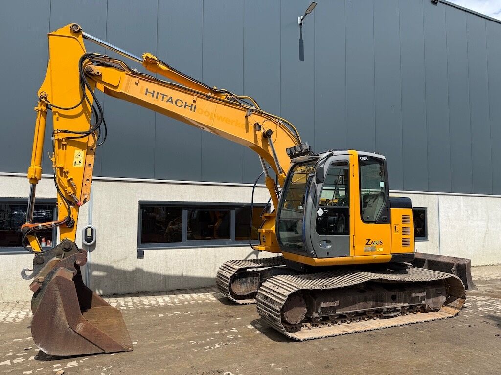 2006 Hitachi ZX135US Crawler Excavator 2006 Hitachi ZX135US Crawler Excavator