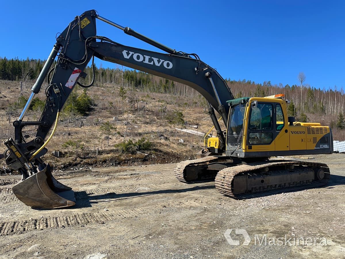 2006 Volvo EC240BLC Crawler Excavator 2006 Volvo EC240BLC Crawler Excavator