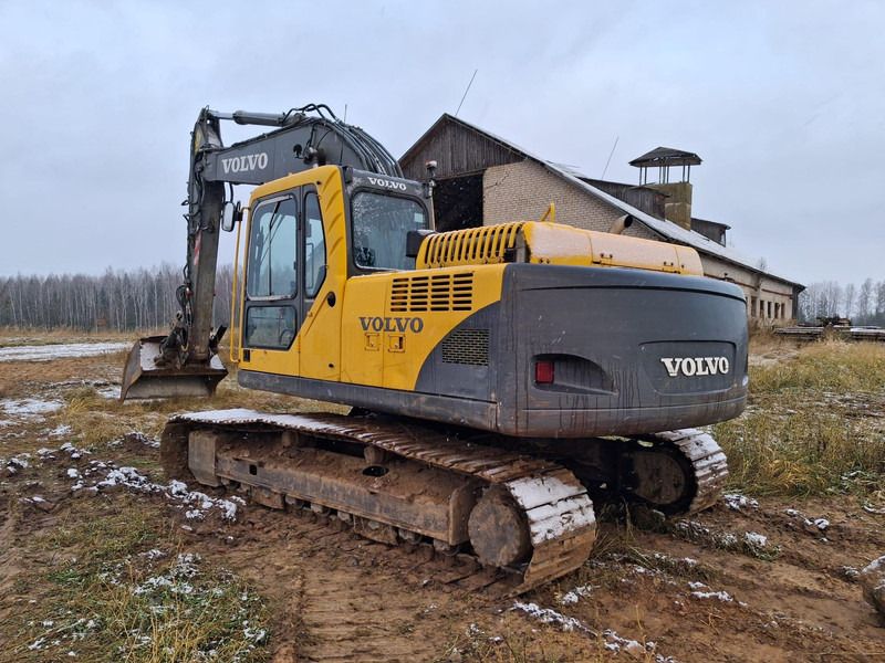 2007 Volvo EC210BLC crawler excavator, rear three-quarter view 2007 Volvo EC210BLC crawler excavator, rear three-quarter view