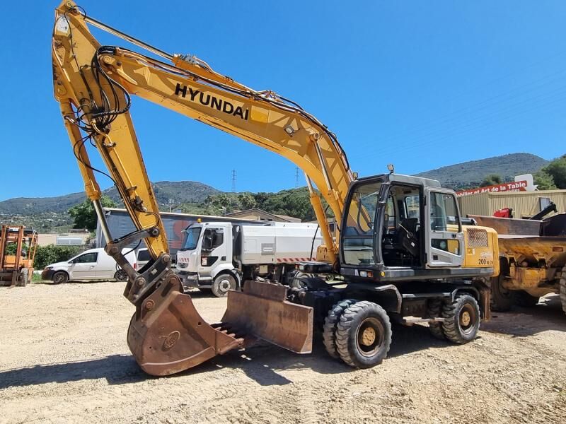 2008 Hyundai R200W-7A Wheel Excavator 2008 Hyundai R200W-7A Wheel Excavator