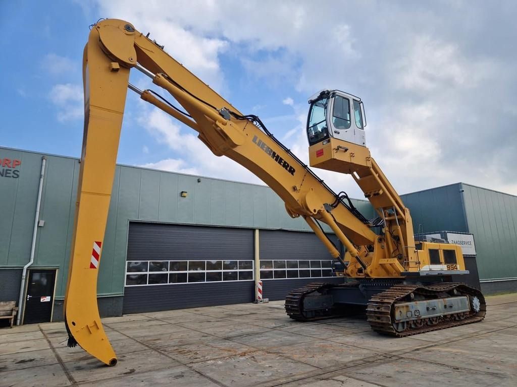 2008 Liebherr R954 C Material Handler