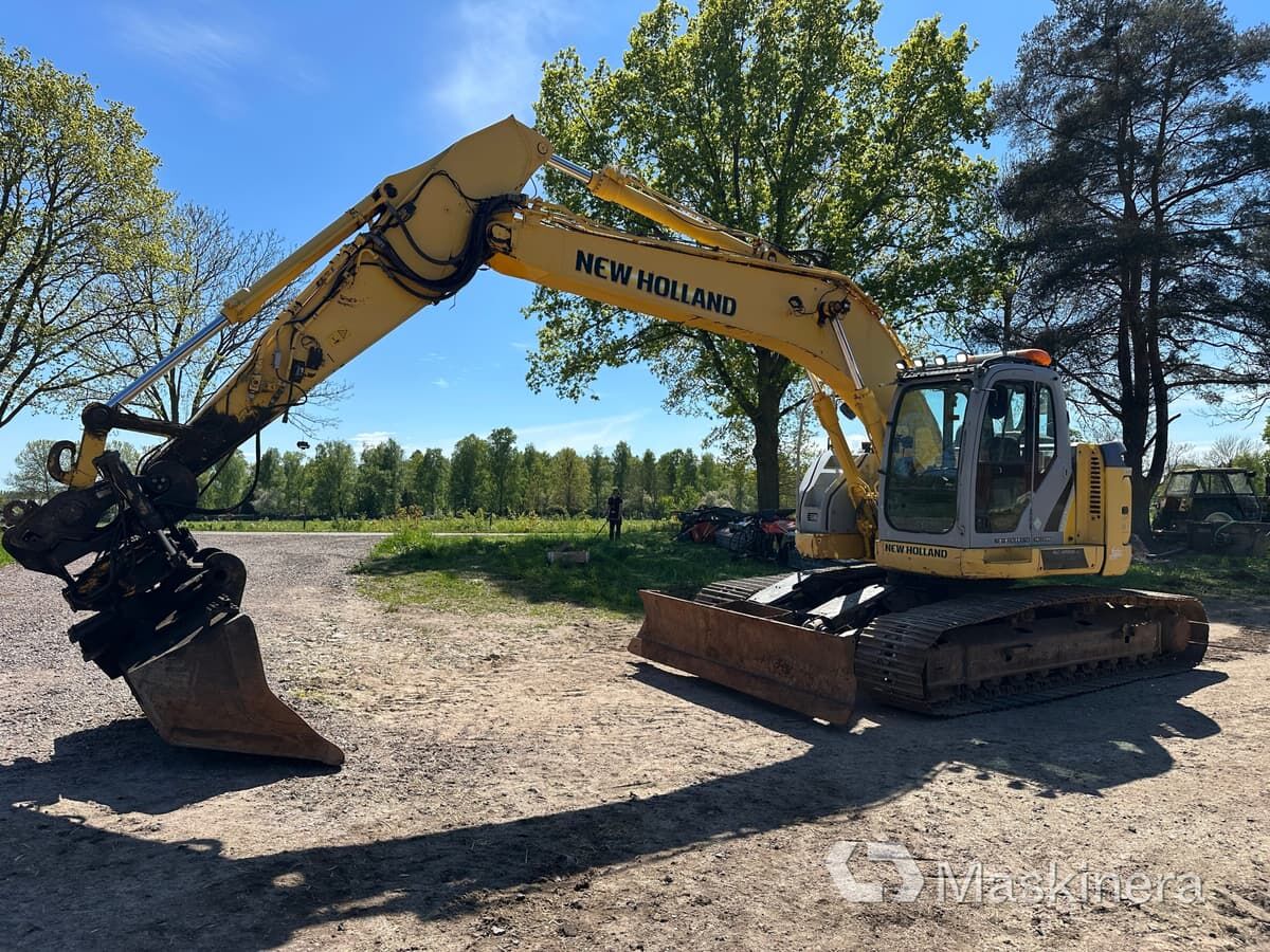 2008 New Holland E235BSR-2 Crawler Excavator 2008 New Holland E235BSR-2 Crawler Excavator