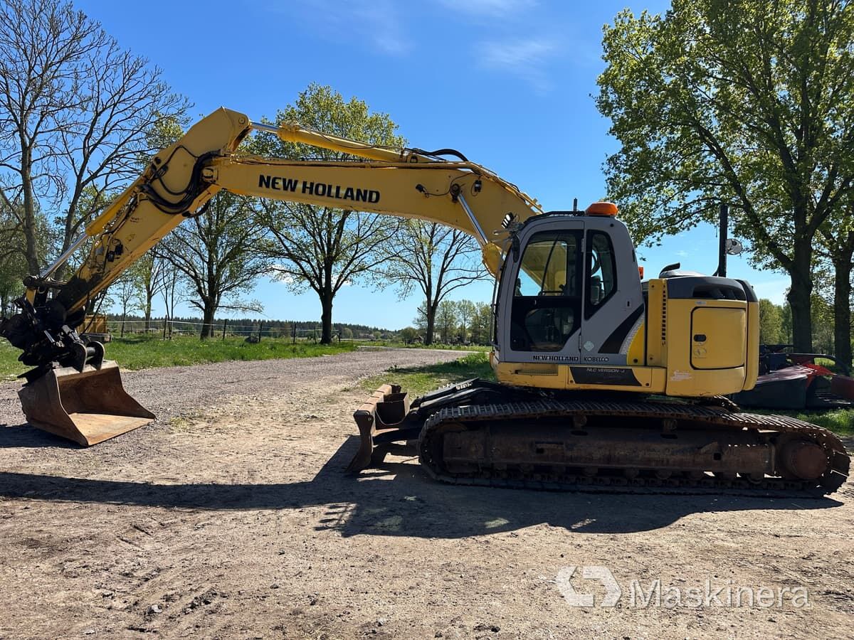 2008 New Holland E235BSR-2 Crawler Excavator