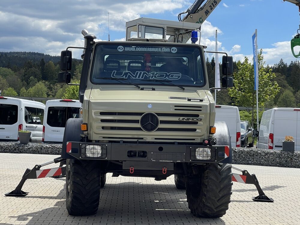 2008 Unimog UNIMOG U5000 Wheel Excavator