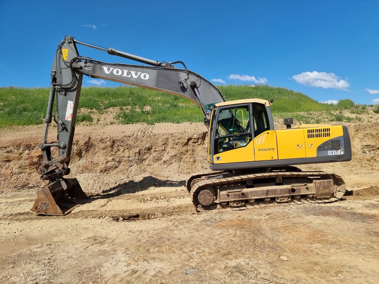 2008 Volvo EC 210 CN Crawler Excavator 2008 Volvo EC 210 CN Crawler Excavator