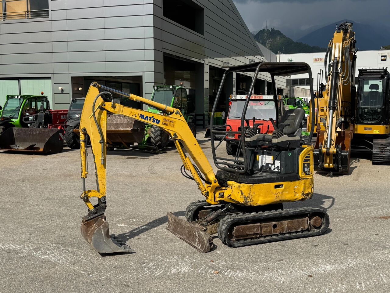 2009 Komatsu PC16R Mini Excavator