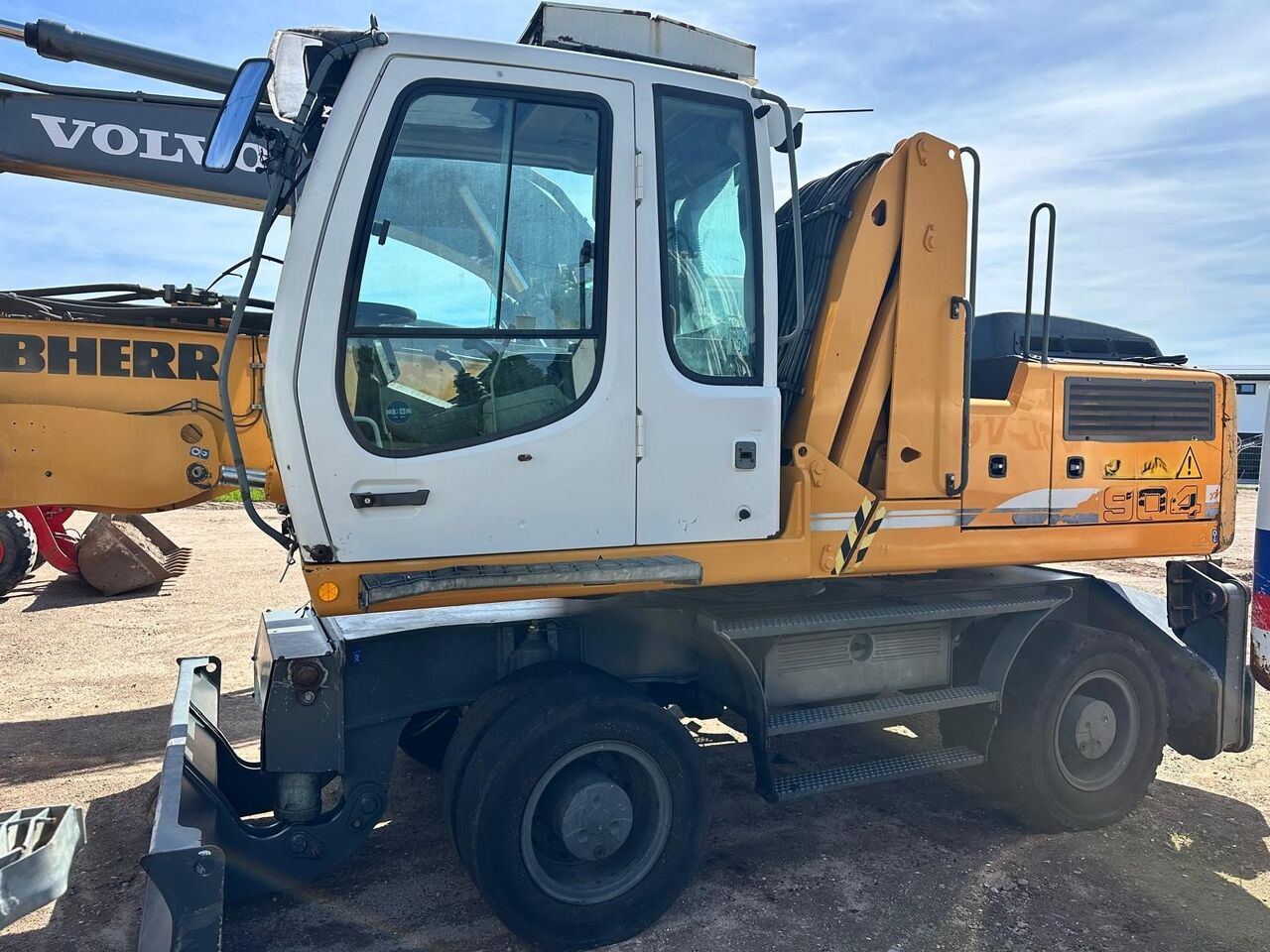 2009 Liebherr A 904 C Wheel Excavator