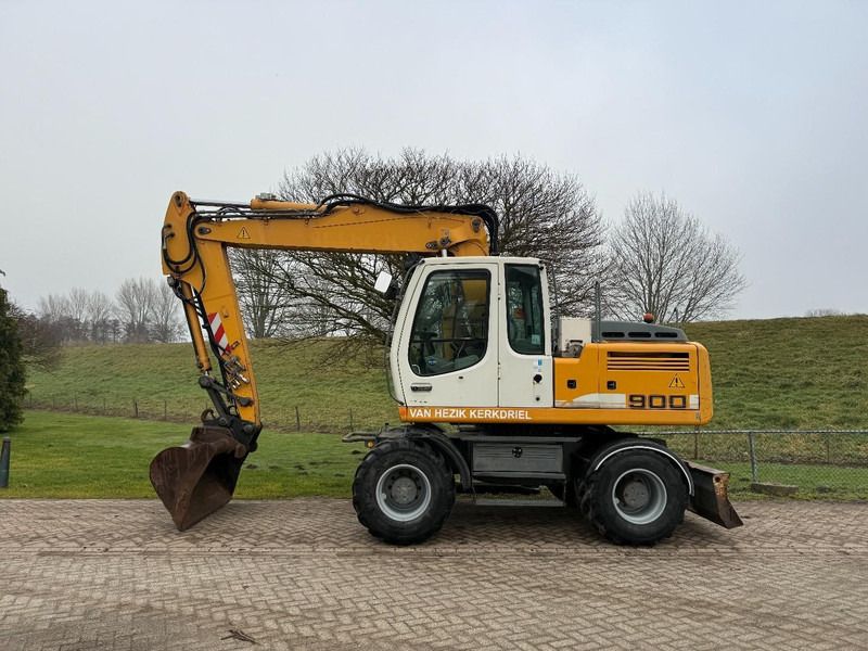 2009 Liebherr A900C Wheel Excavator