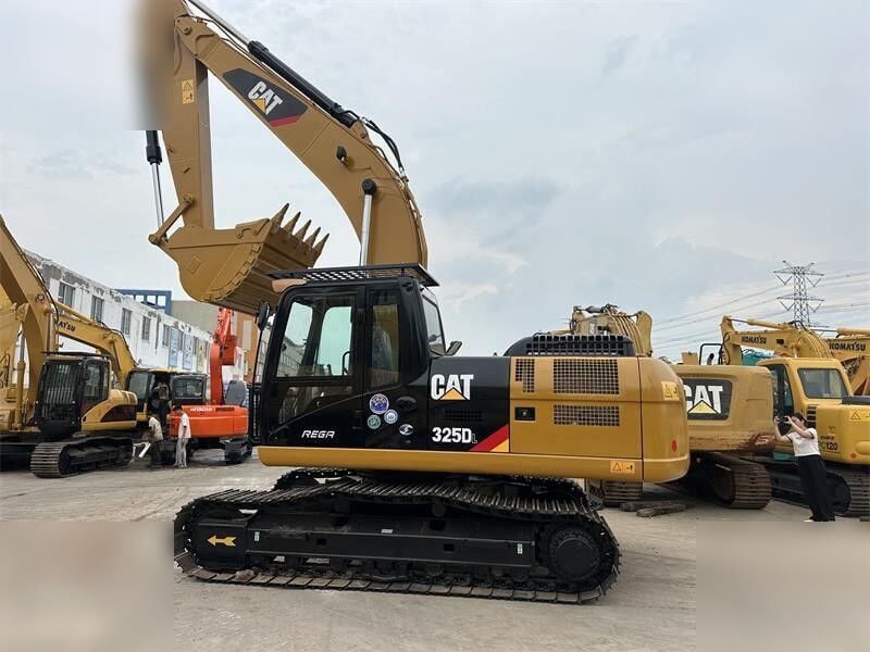2010 Caterpillar 325D Crawler Excavator 2010 Caterpillar 325D Crawler Excavator