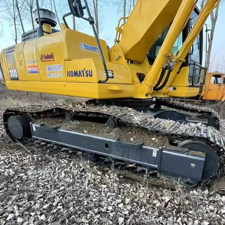 2010 Komatsu PC300-7 Crawler Excavator
