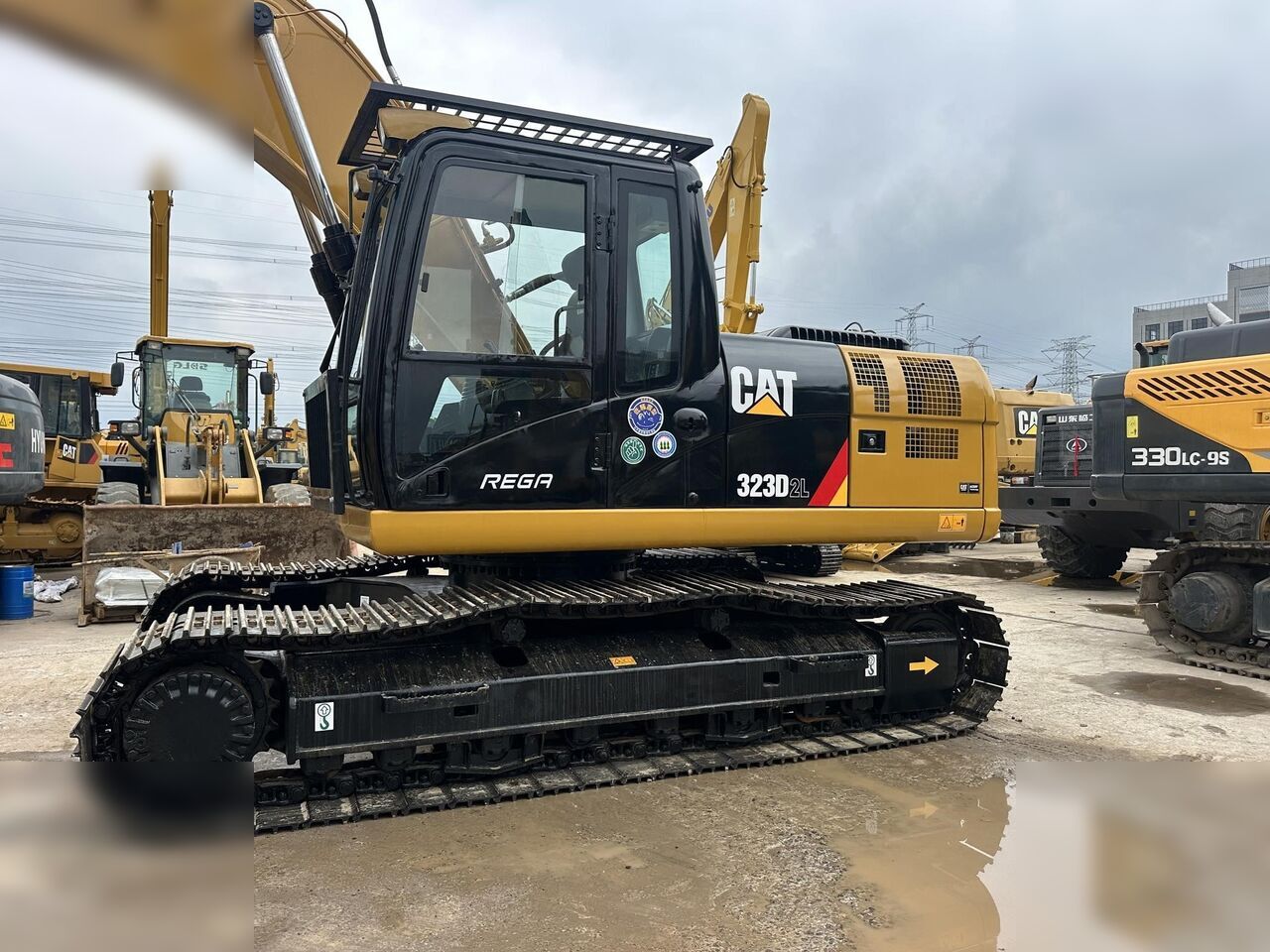 2011 Caterpillar 323D Crawler Excavator
