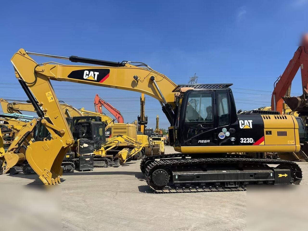 2011 Caterpillar 323DL Crawler Excavator 2011 Caterpillar 323DL Crawler Excavator