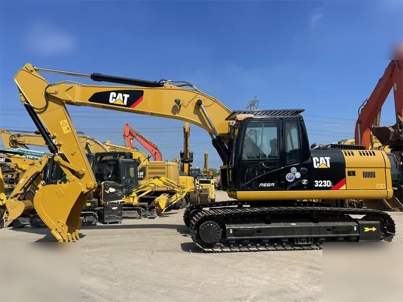 2011 Caterpillar 323DL Crawler Excavator 2011 Caterpillar 323DL Crawler Excavator