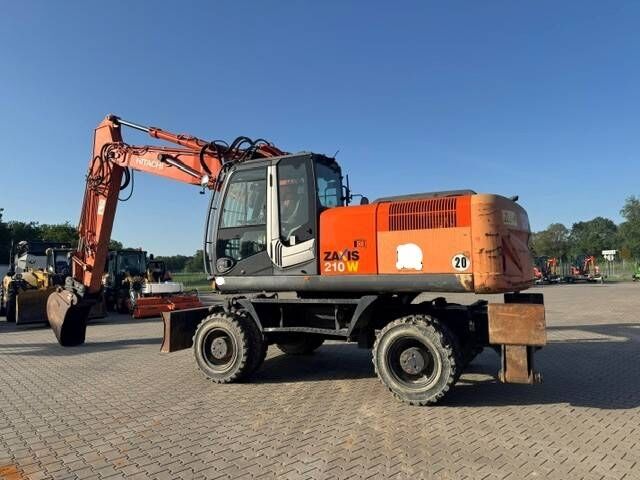 2011 Hitachi ZX 210 W-3 Wheel Excavator 2011 Hitachi ZX 210 W-3 Wheel Excavator