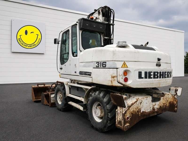 2011 Liebherr A 316 Wheel Excavator