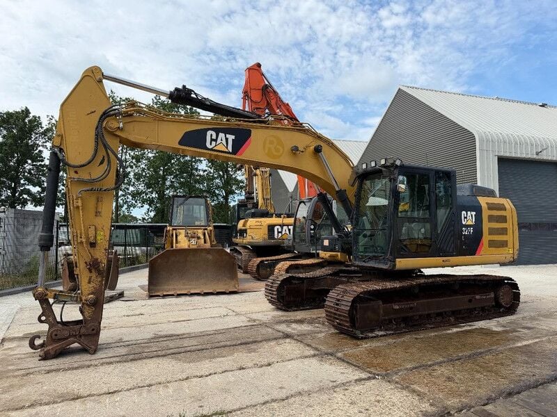 2012 Caterpillar 323EL Crawler Excavator 2012 Caterpillar 323EL Crawler Excavator