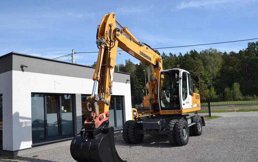 2012 Liebherr A904 C Wheel Excavator