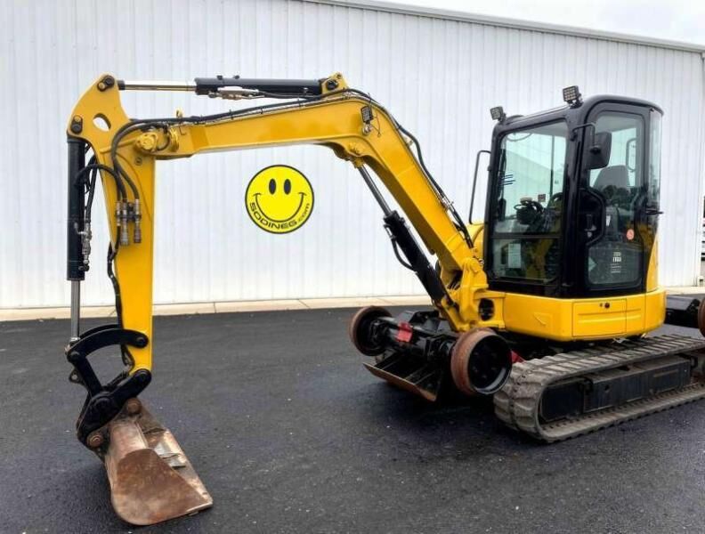 2013 Caterpillar 305.5E Mini Excavator 2013 Caterpillar 305.5E Mini Excavator