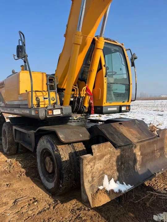 2013 Hyundai R210W-9 Wheel Excavator
