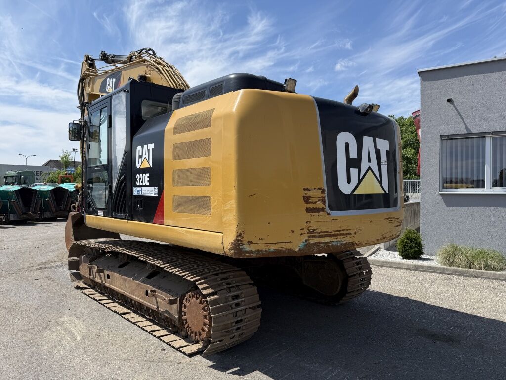 2014 Caterpillar 320E Crawler Excavator