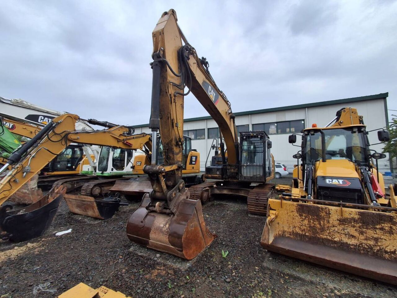 2014 Caterpillar 320EL Crawler Excavator