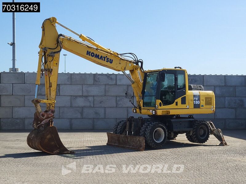 2014 Komatsu PW180 Wheel Excavator