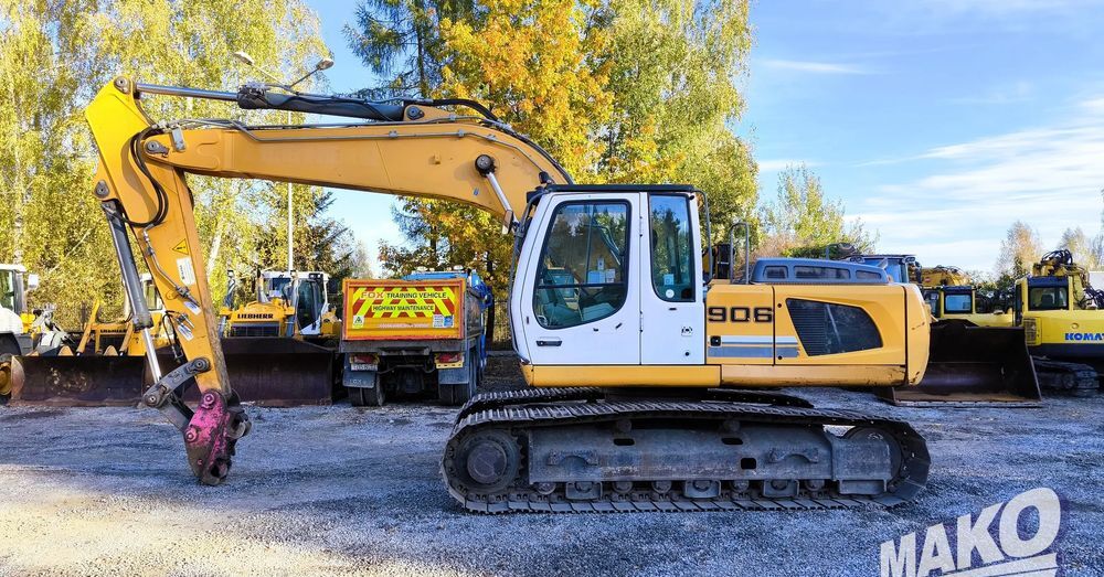 2014 Liebherr R 906LC Crawler Excavator