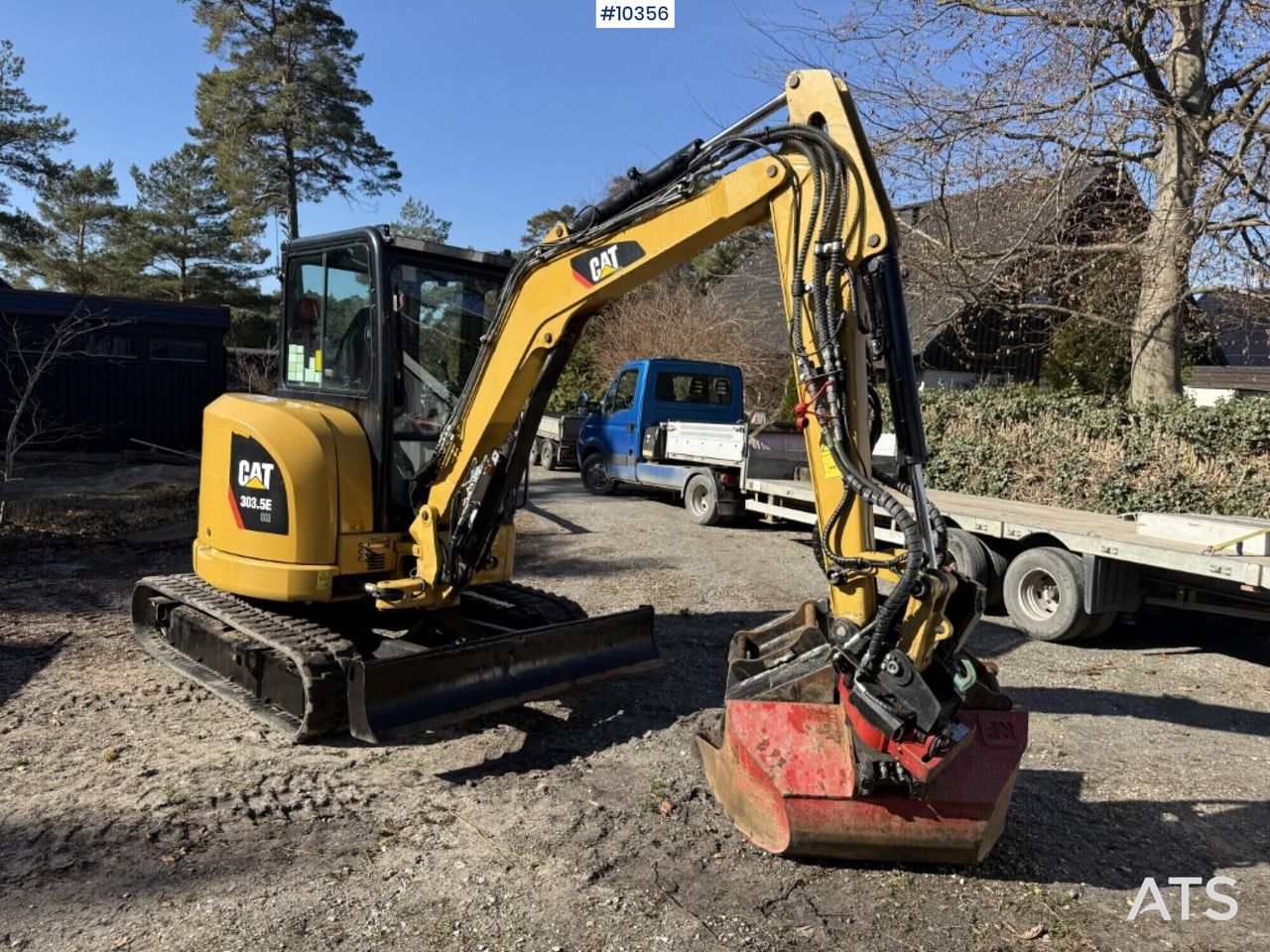 2015 Caterpillar 303.5E mini excavator, side view 2015 Caterpillar 303.5E mini excavator, side view