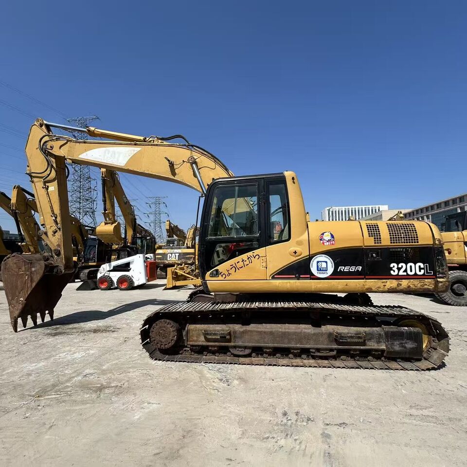 2015 Caterpillar 320CL Crawler Excavator 2015 Caterpillar 320CL Crawler Excavator