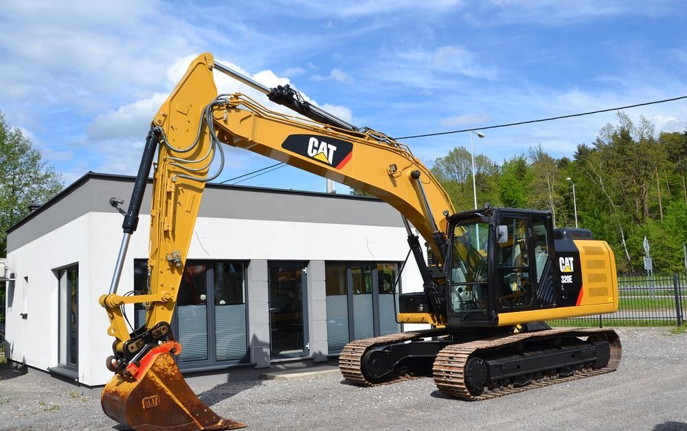 2015 Caterpillar 320EL Crawler Excavator