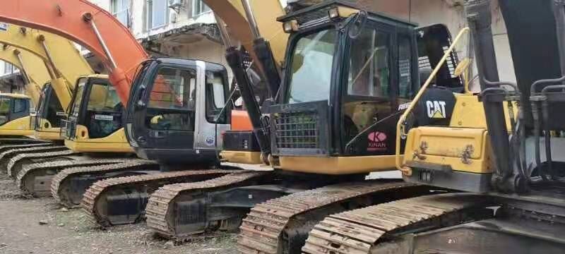 2015 Caterpillar 329D2 Crawler Excavator 2015 Caterpillar 329D2 Crawler Excavator